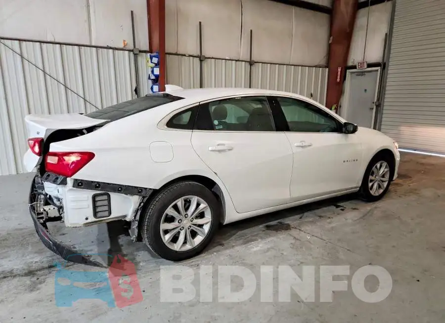 1G1ZD5ST3RF133001 Photo# 3