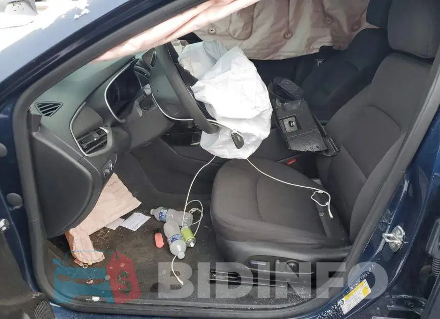 1G1ZD5ST9NF156633 Photo# 7