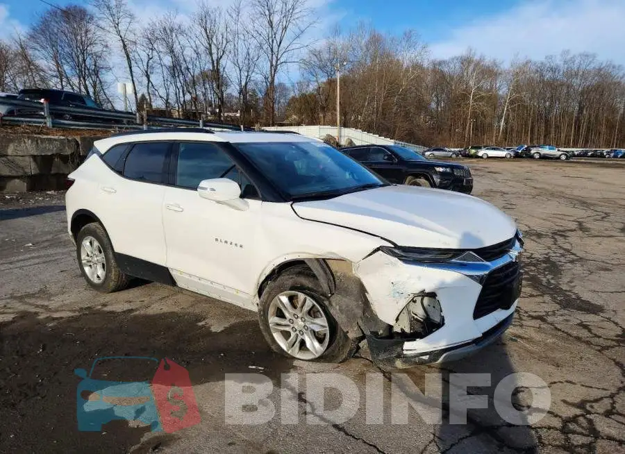 3GNKBJRS6LS612818 Photo# 4