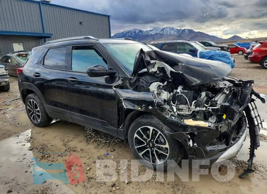 KL79MRSL0SB221027 Photo# 4