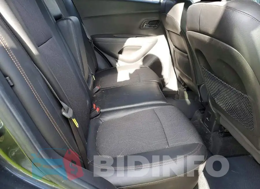 KL7CJPSB5JB715425 Photo# 11