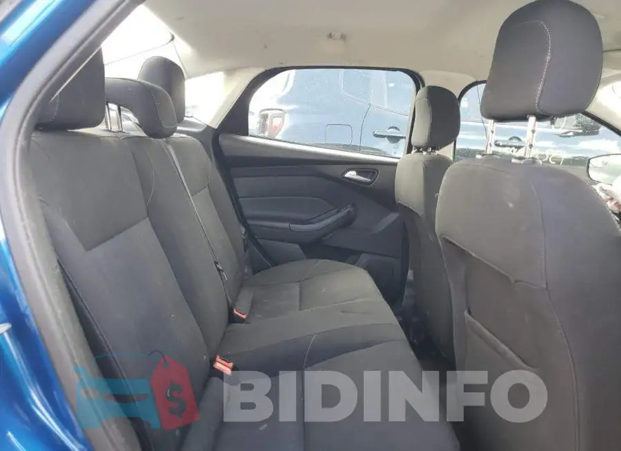 1FADP3F28JL328571 Photo# 10