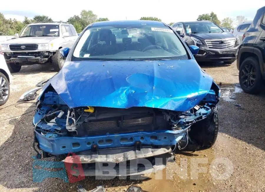 1FADP3F28JL328571 Photo# 5