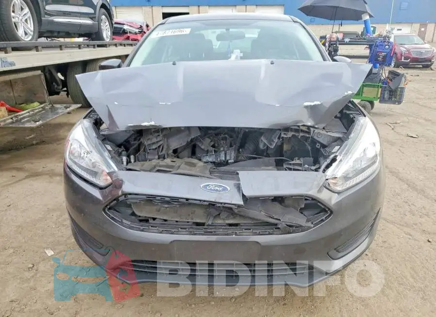 1FADP3F2XJL239813 Photo# 5