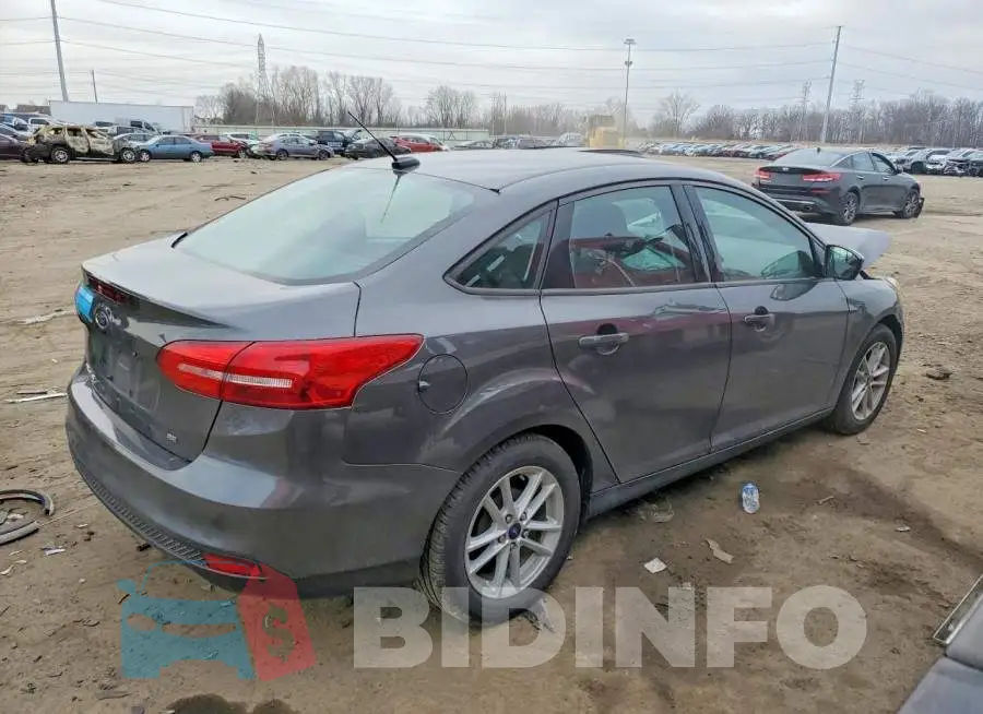 1FADP3F2XJL239813 Photo# 3