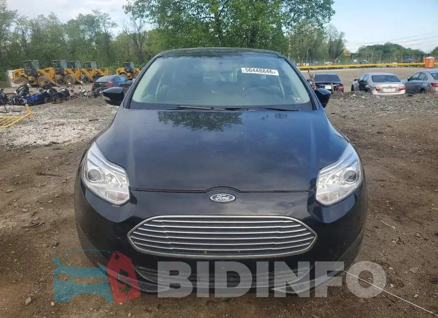 1FADP3R49JL225964 Photo# 5