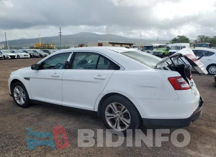 1FAHP2D82JG103235 Photo# 2
