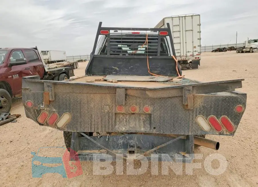 1FT7W2BA7PED71121 Photo# 6