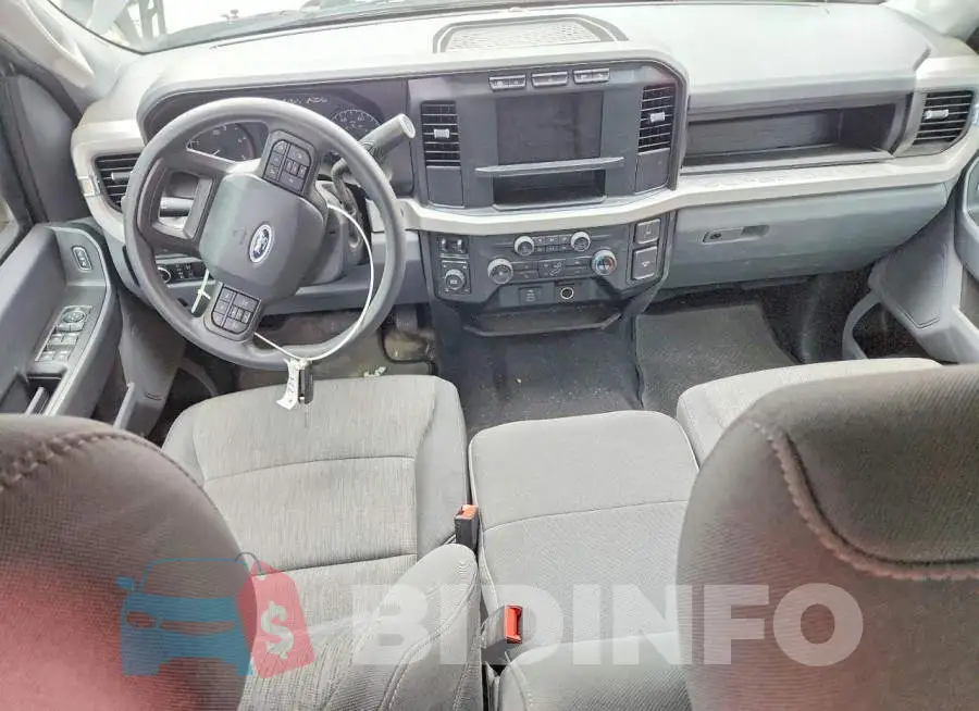 1FT8X3BT6PED14885 Photo# 8