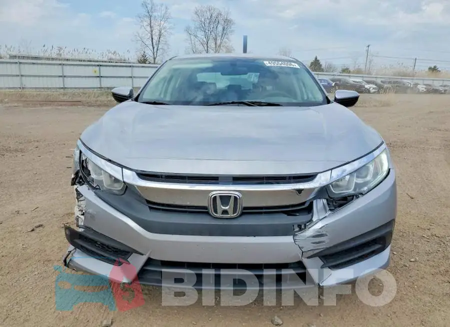 19XFC2F50HE077079 Photo# 5