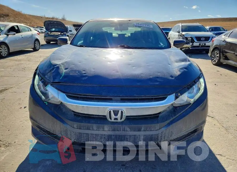 19XFC2F70HE082154 Photo# 5