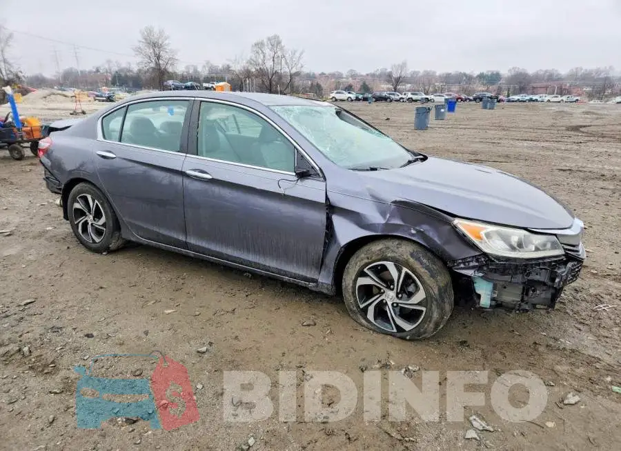 1HGCR2F33HA180243 Photo# 4