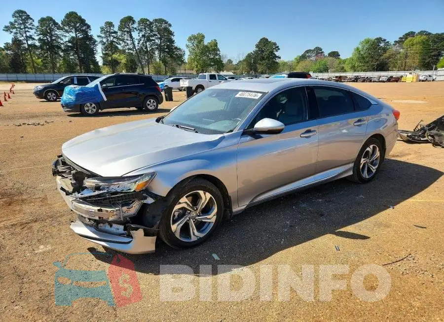 1HGCV2F50JA021733 Photo# 1
