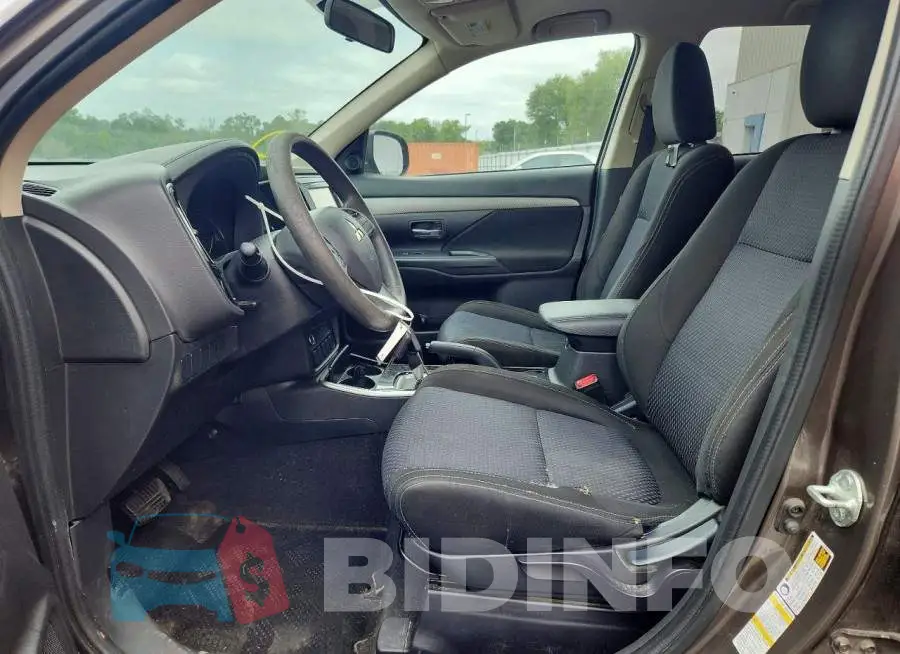 JA4AD2A32JZ006547 Photo# 7