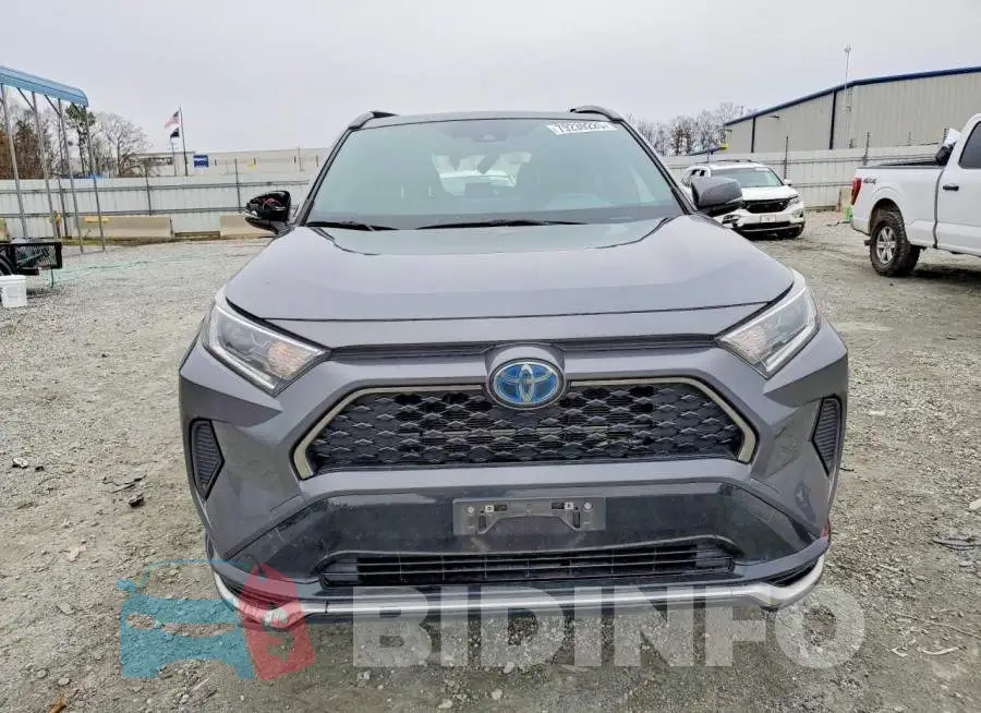 JTMAB3FV8MD035919 Photo# 5