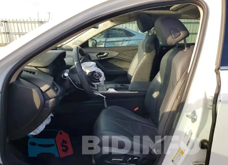 19UUB5F43PA001877 Photo# 7