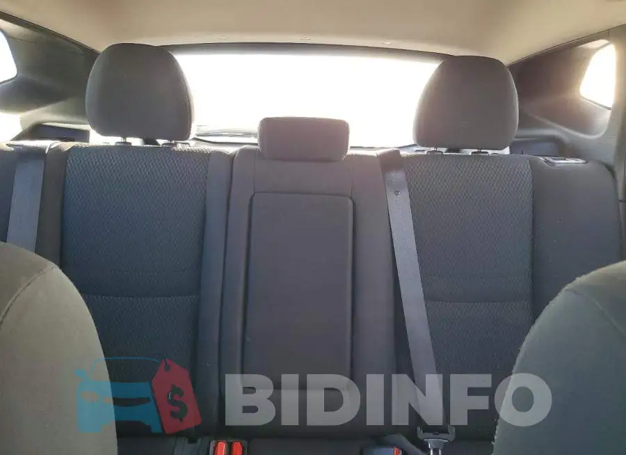 JN1BJ1CR0JW201775 Photo# 10