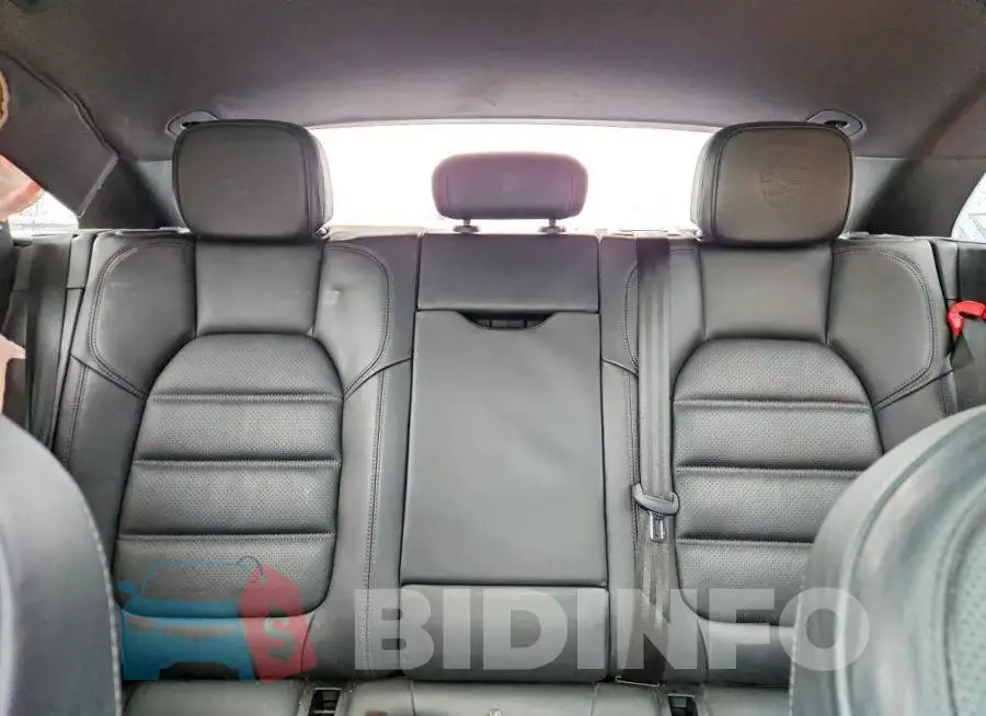 WP1AB2A53KLB34084 Photo# 10