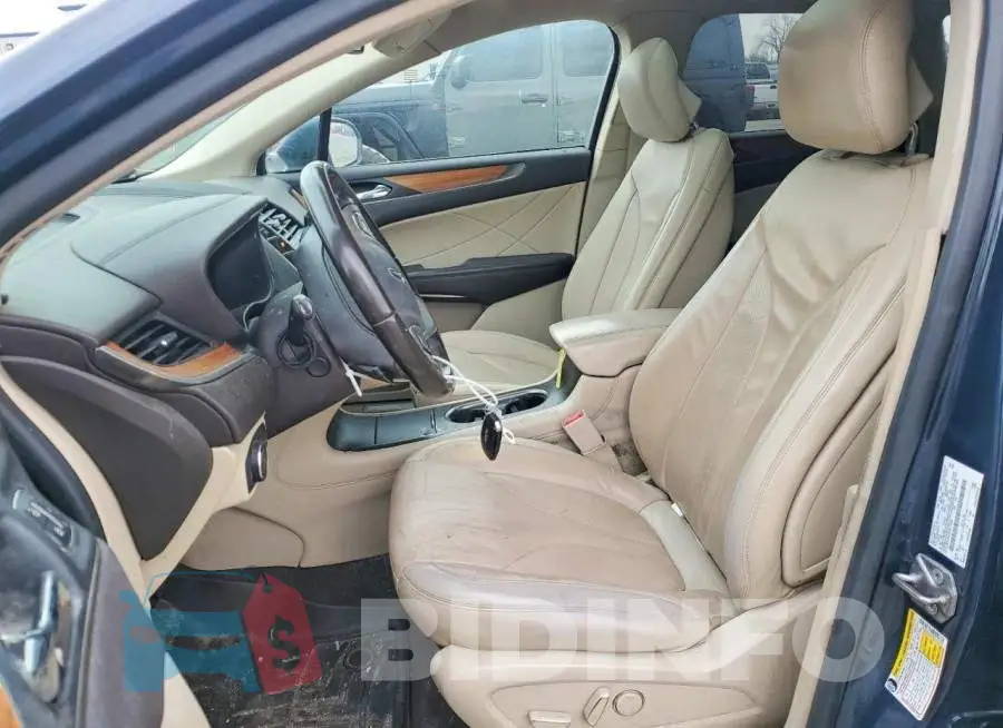5LMCJ2C94KUL17378 Photo# 7