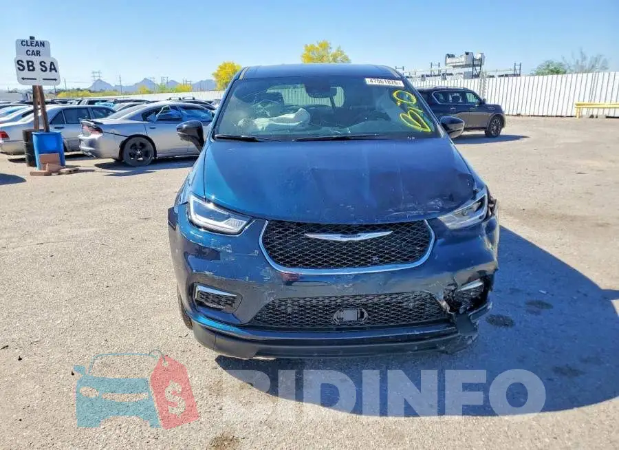 2C4RC1BG3SR613009 Photo# 5