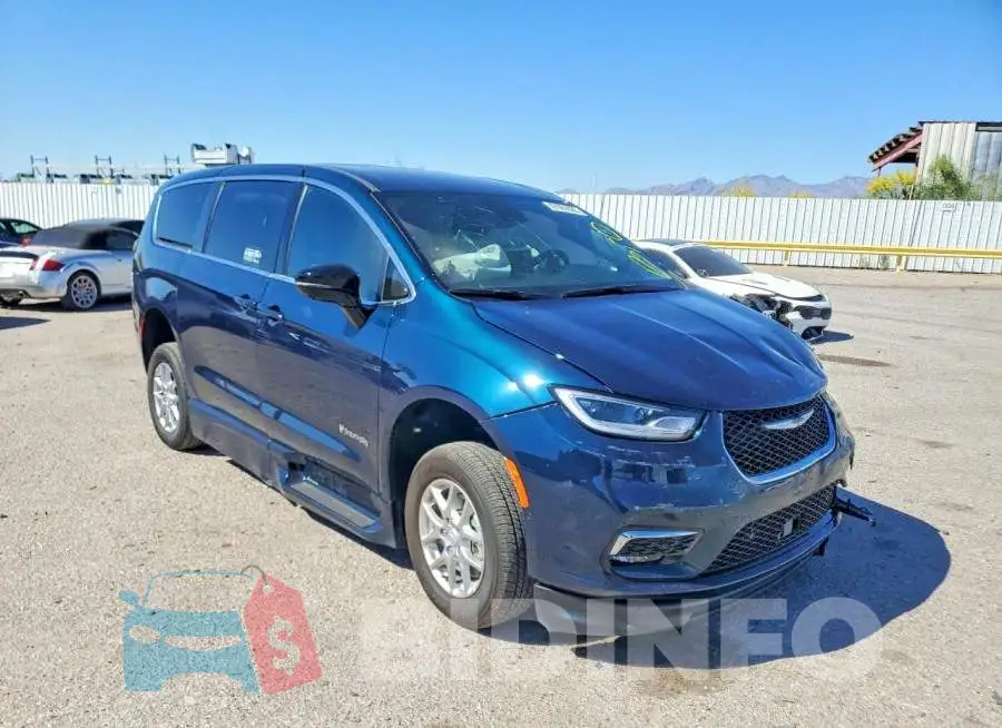 2C4RC1BG3SR613009 Photo# 4