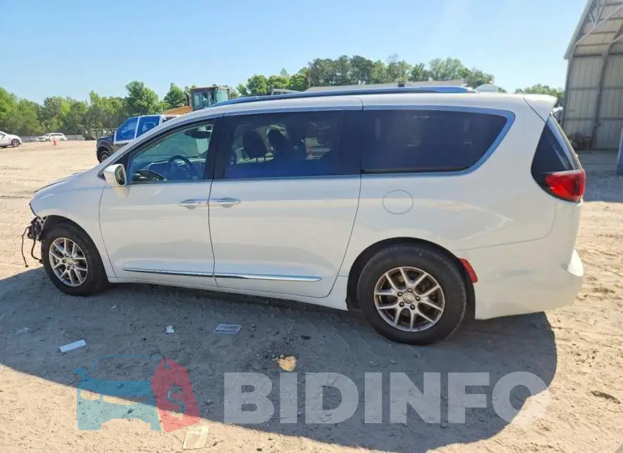 2C4RC1BG9LR125197 Photo# 2
