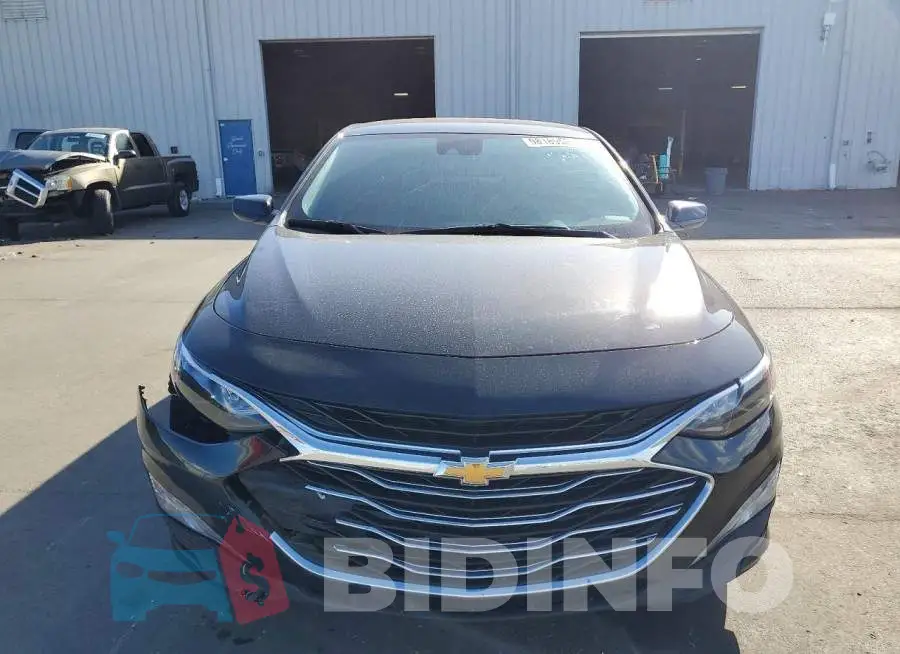 1G1ZD5ST0PF246112 Photo# 5