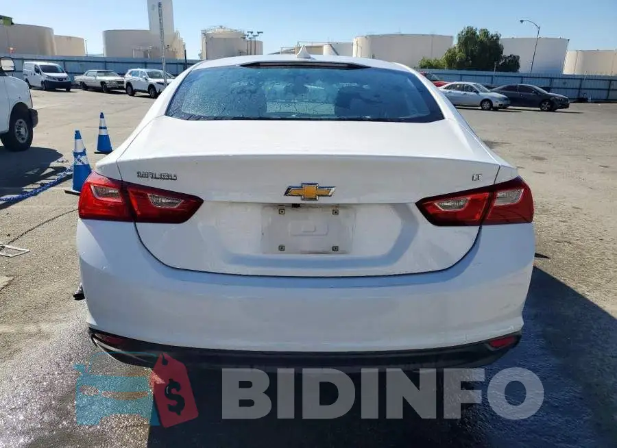 1G1ZD5ST8JF137601 Photo# 6