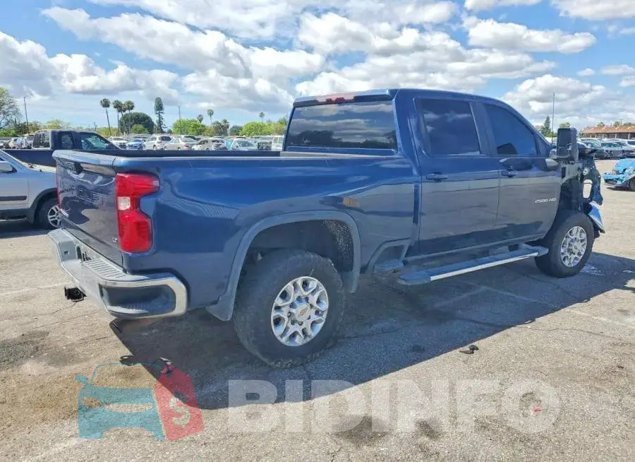 1GC4YNE77NF150642 Photo# 3