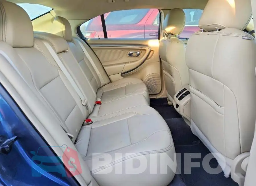 1FAHP2E80JG107556 Photo# 10