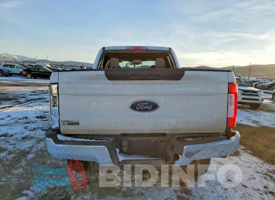 1FT7W2BT4JEC72474 Photo# 6