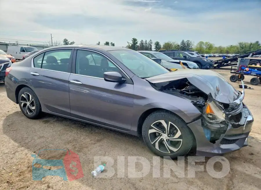 1HGCR2F32HA280141 Photo# 4