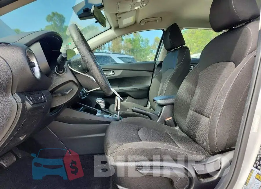 3KPF24AD3ME375004 Photo# 7