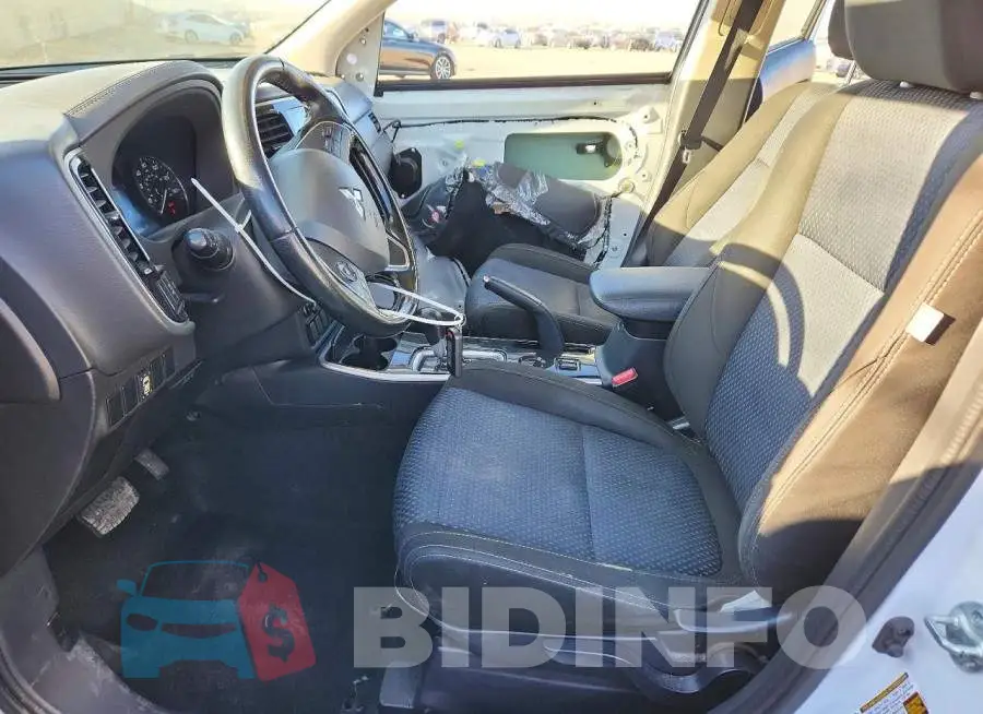 JA4AD3A38JZ051191 Photo# 7