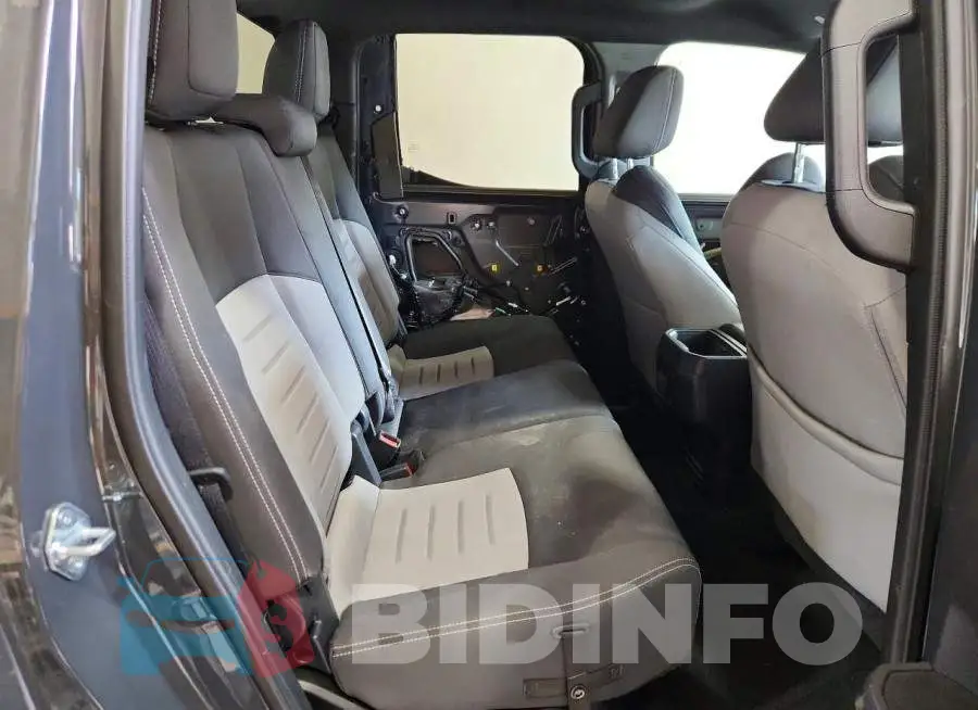3TYLB5JN8RT055227 Photo# 10