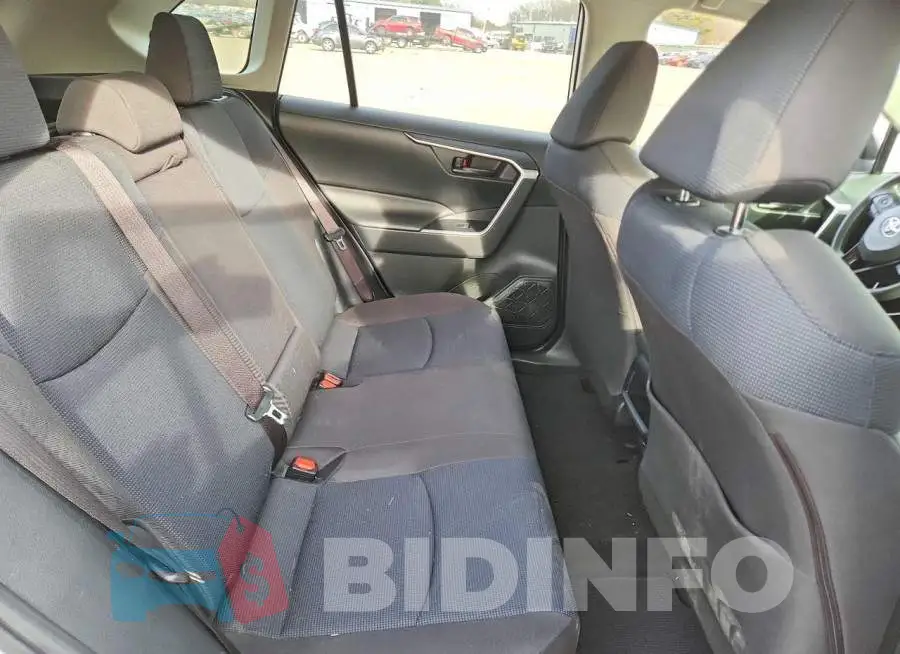 JTMF1RFV3LD060107 Photo# 11