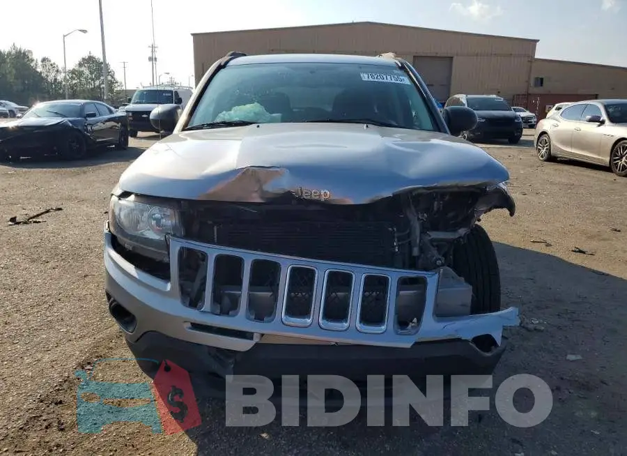 1C4NJCBA6HD147907 Photo# 5