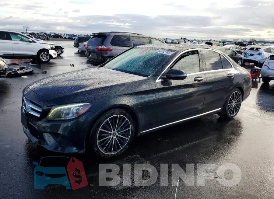 55SWF8DB1KU284017 Photo# 1