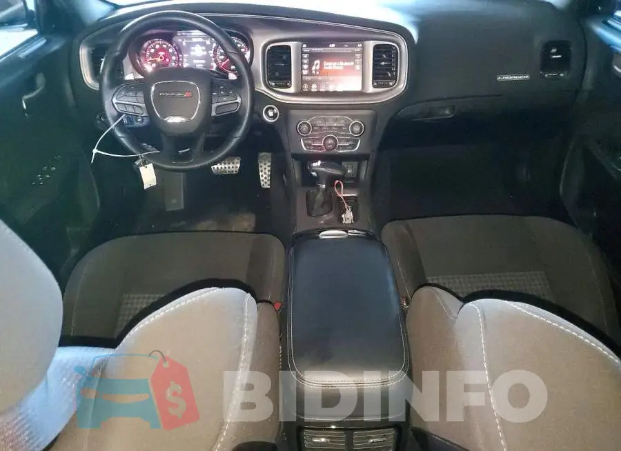 2C3CDXCT4PH653649 Photo# 8