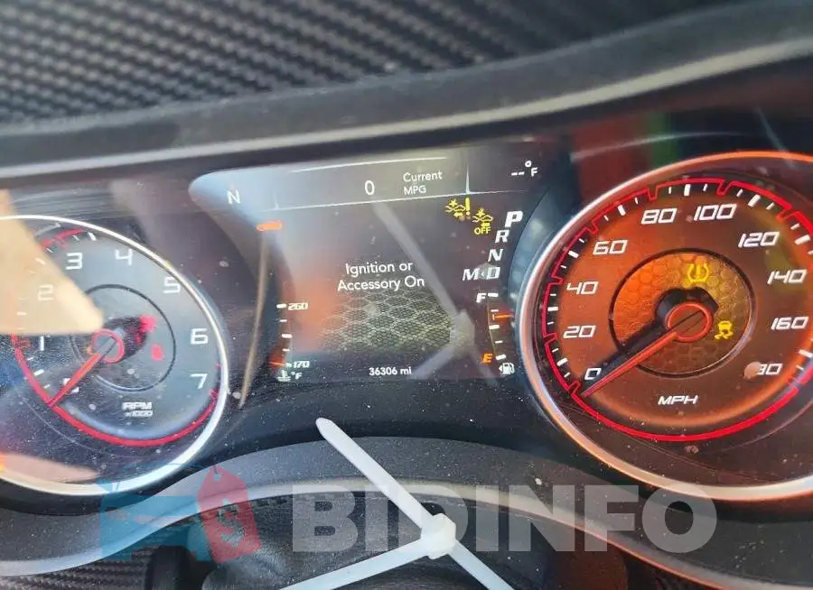 2C3CDXGJ2PH606614 Photo# 9