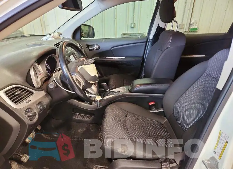 3C4PDCAB2LT275090 Photo# 7