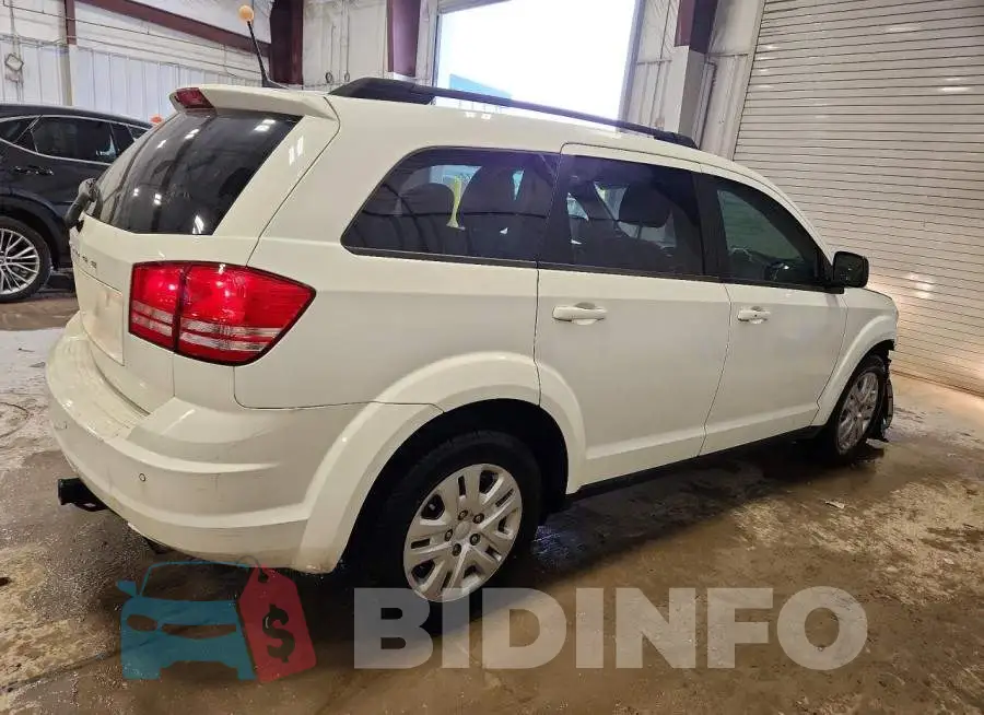 3C4PDCAB2LT275090 Photo# 3