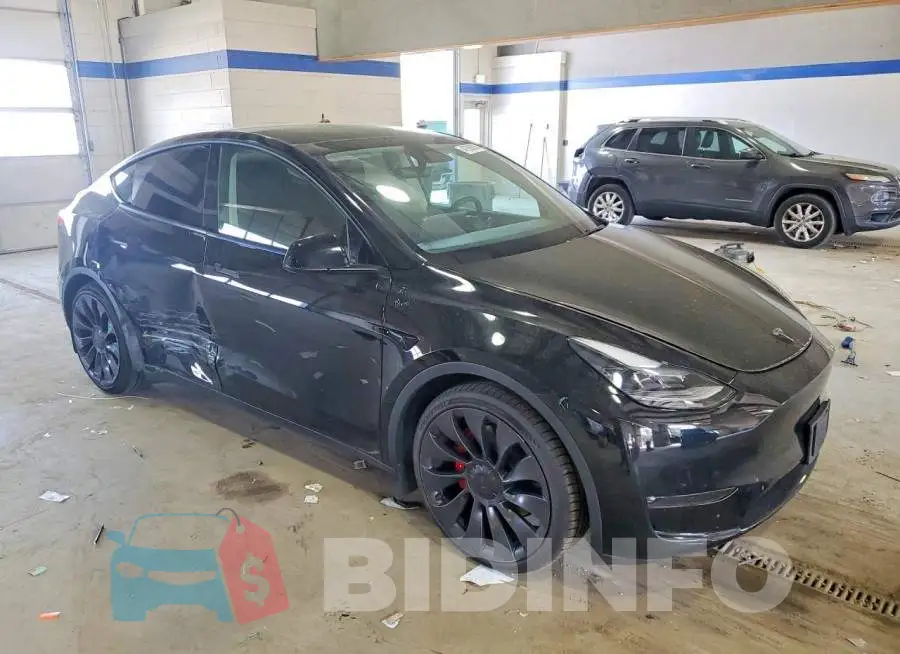 7SAYGDEF5PF665476 Photo# 4