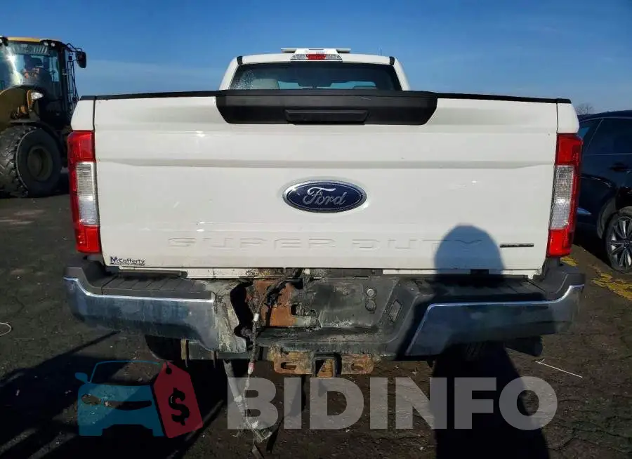 1FTBF2B60HEB49124 Photo# 6