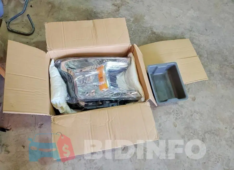 1FTEW1E44KKE15030 Photo# 12