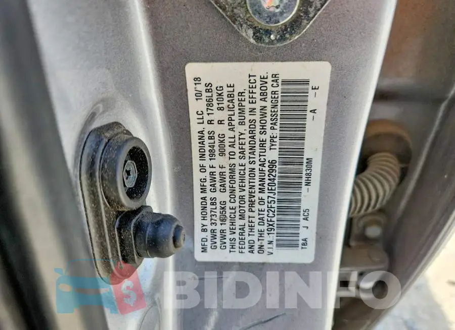 19XFC2F57JE042996 Photo# 12