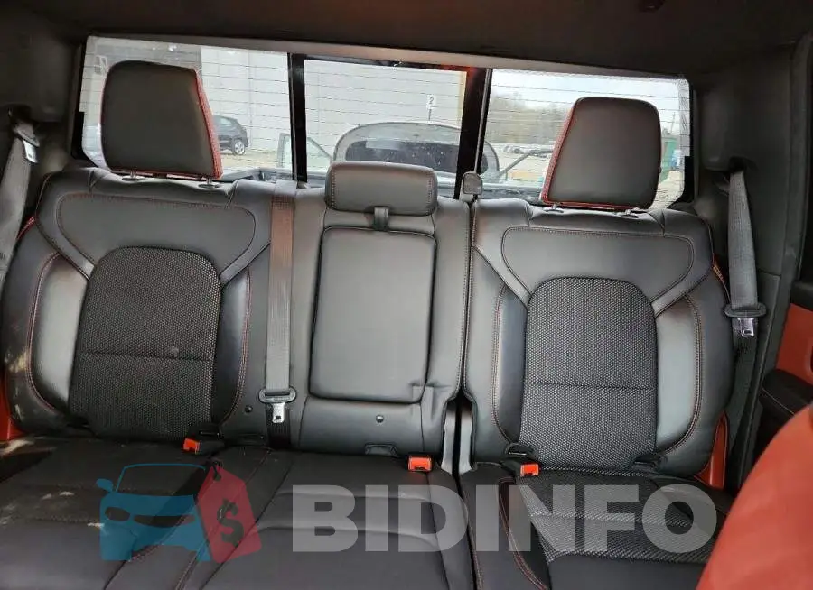 1C6SRFLT3NN391069 Photo# 10