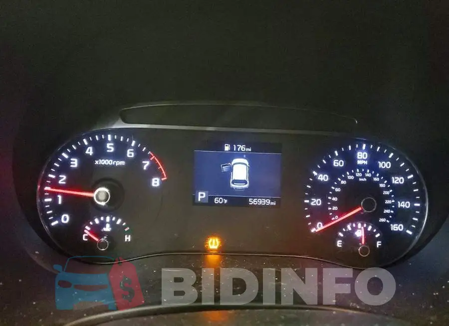 KNDJ23AUXL7124189 Photo# 9