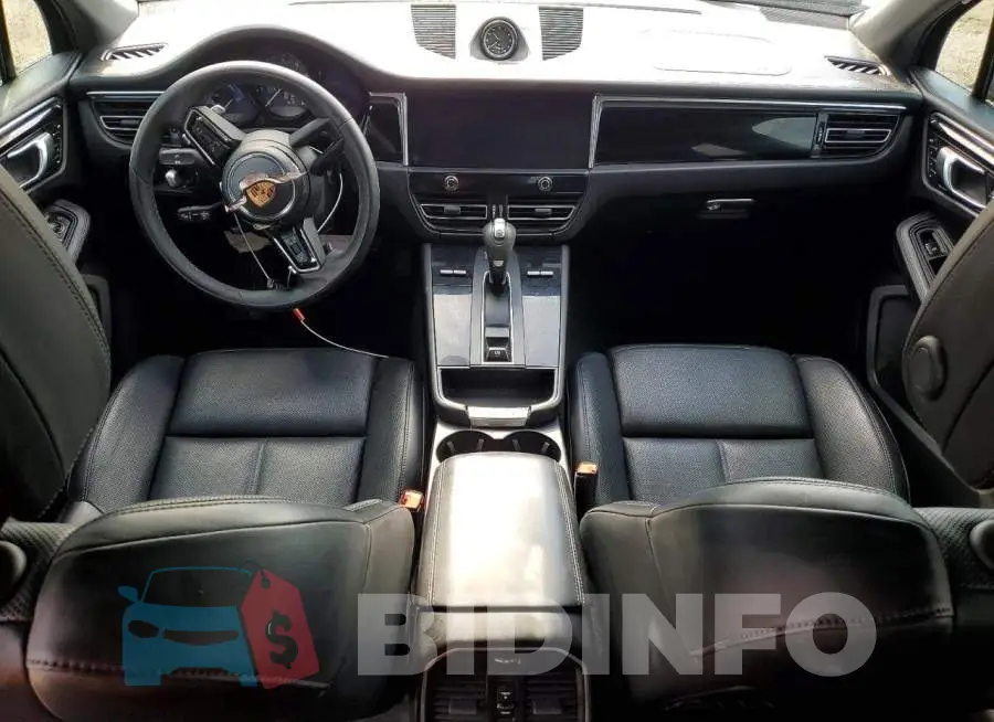 WP1AA2A54PLB15683 Photo# 8