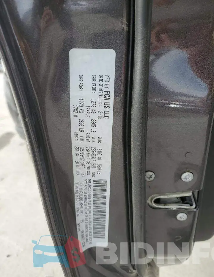 1C4PJMLX1KD104598 Photo# 13